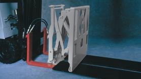 Cascade - QFM Push/Pull forklift / lift truck attachment for materials handling